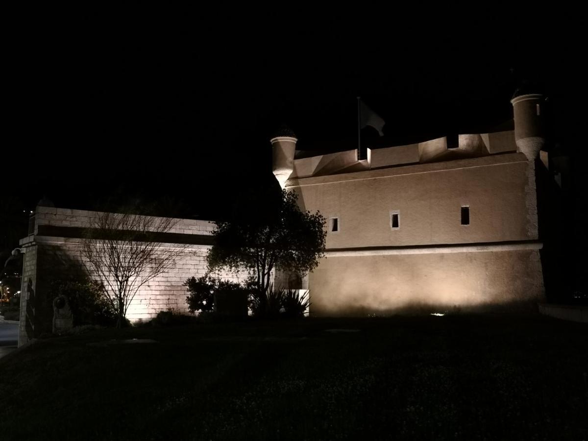 Joli Studio Dans Le Coeur De Menton Bagian luar foto